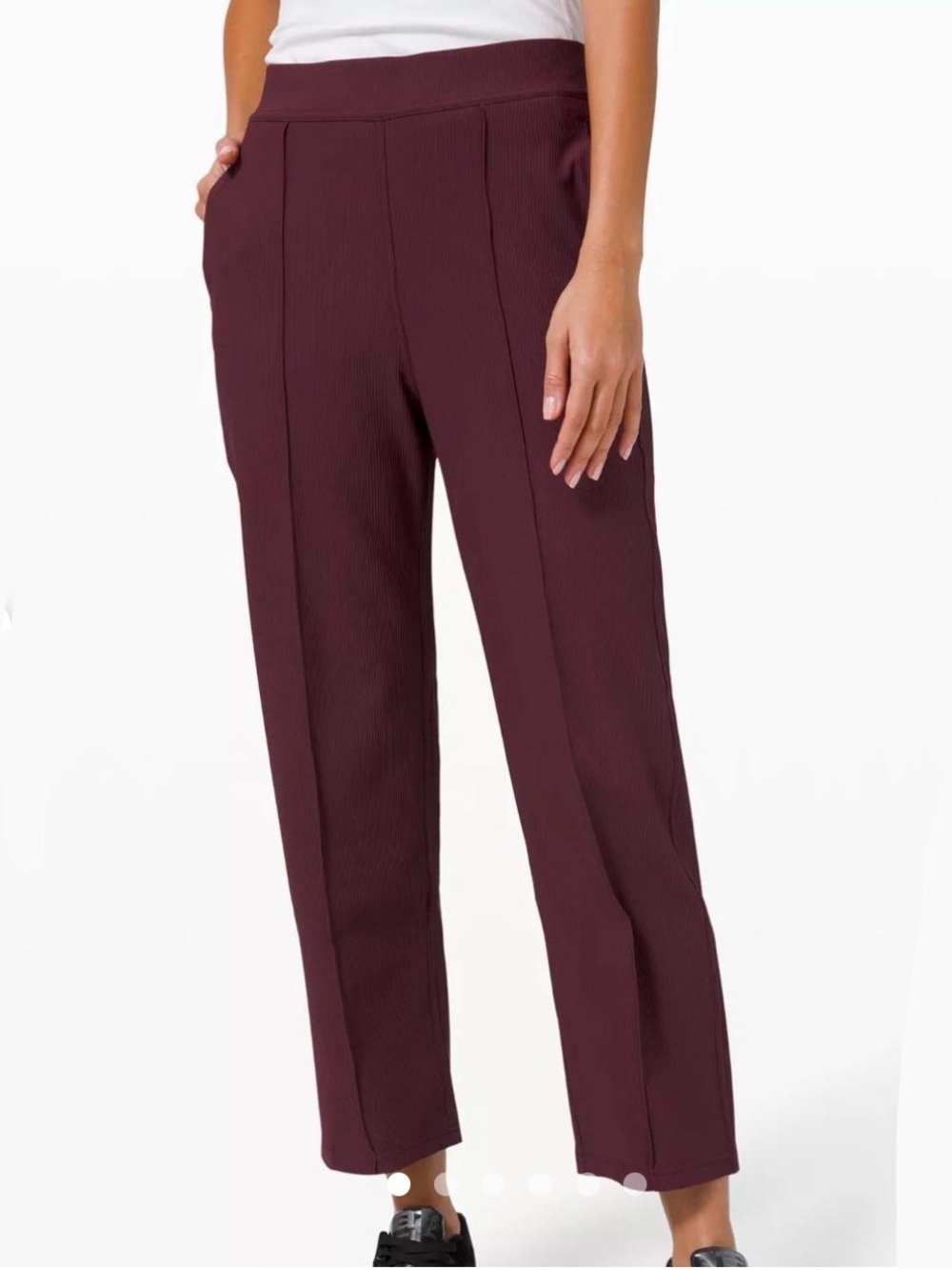 Lululemon Women's Burgundy Trousers Size 4